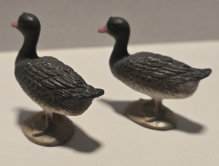 Lot of (4) PVC Waterfowl Animals Miniature Goose Duck Figures Toys FREE SHIPPING