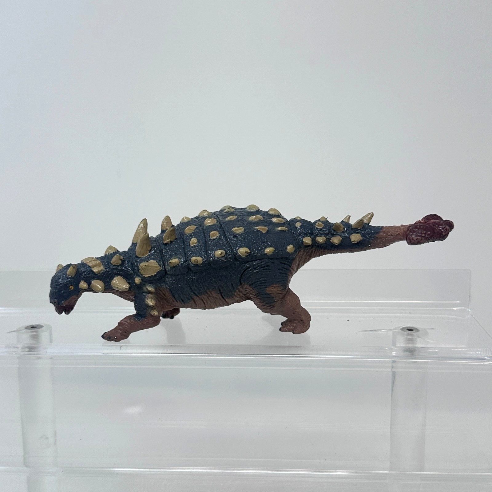 Terra Battat Euoplocephalus Tutus Figure Gray Prehistoric Dinosaur Figurine 6.5″