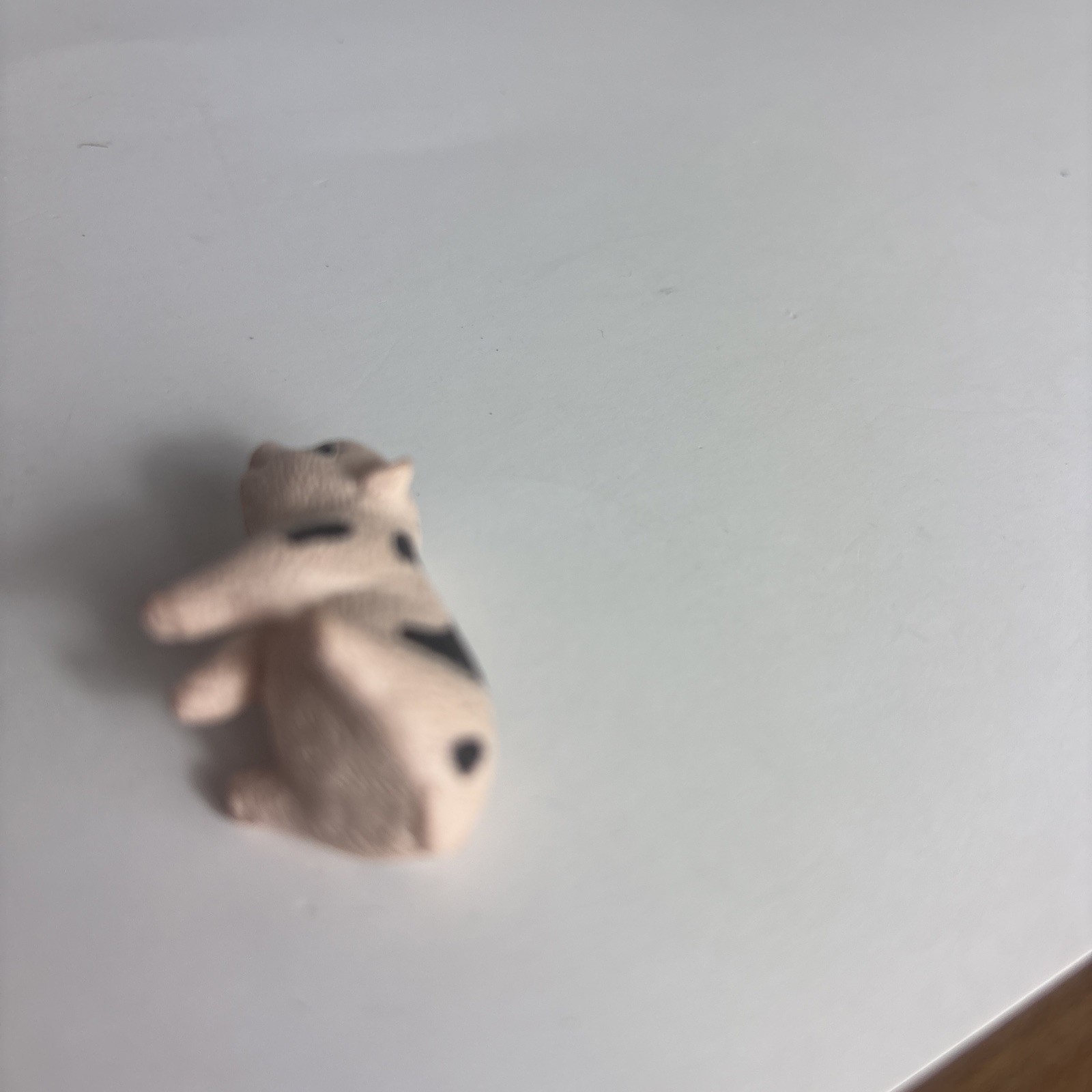 Animal Toys X 7; Schleich Cows, Schleich Pig, Unbranded Cougar, Jakks Llama