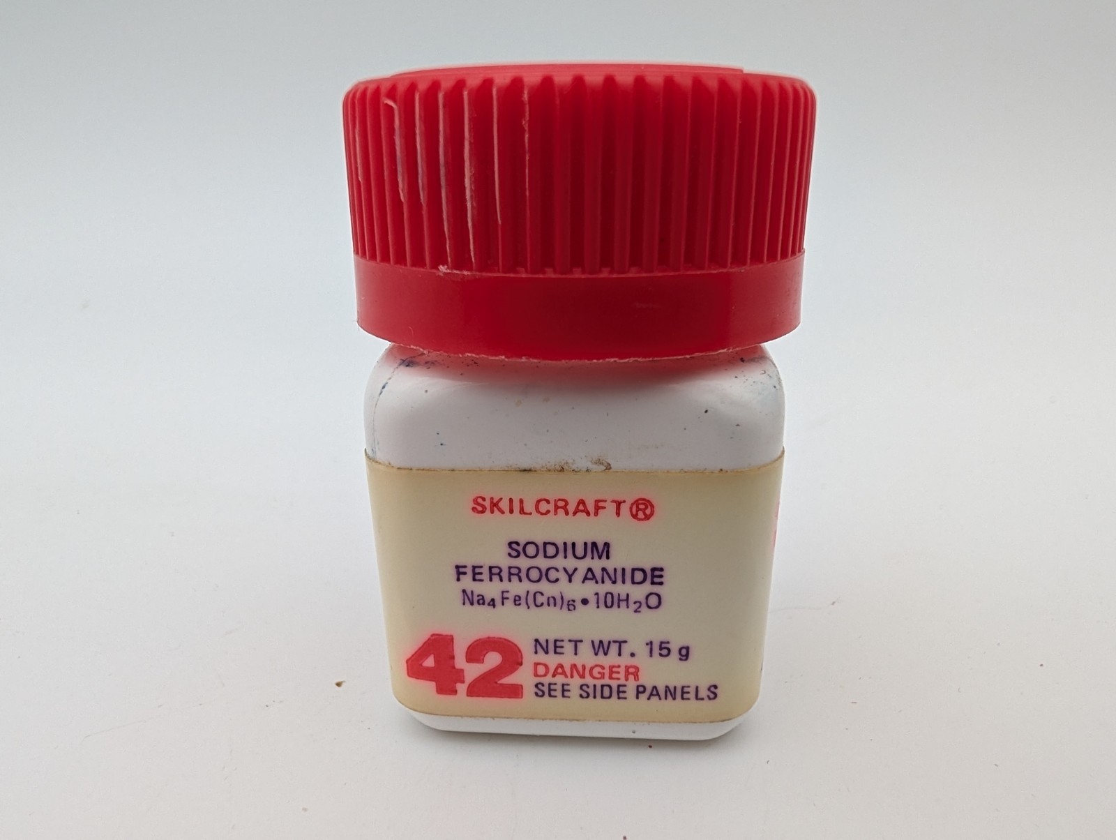 Lot of 5 Vintage 1960s Skilcraft Chemistry Chemicals Cobalt Chloride, Sodium Car