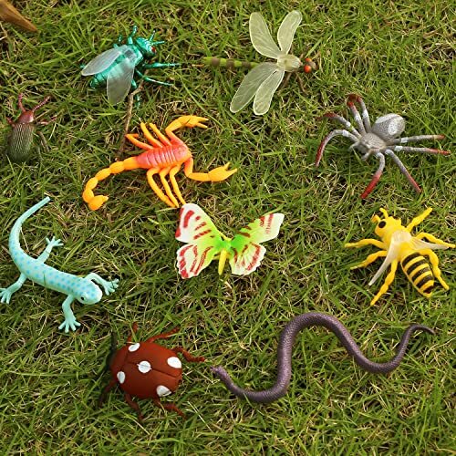 76 Pack Mini Plastic Bug Set, Realistic Insects Toy for Child, Fake Bugs