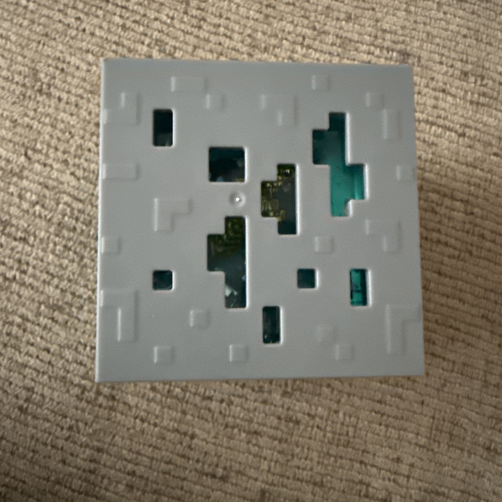 Minecraft Jelly Cube Blue Squishy with Rare GOLD Sword/pickax 1/48