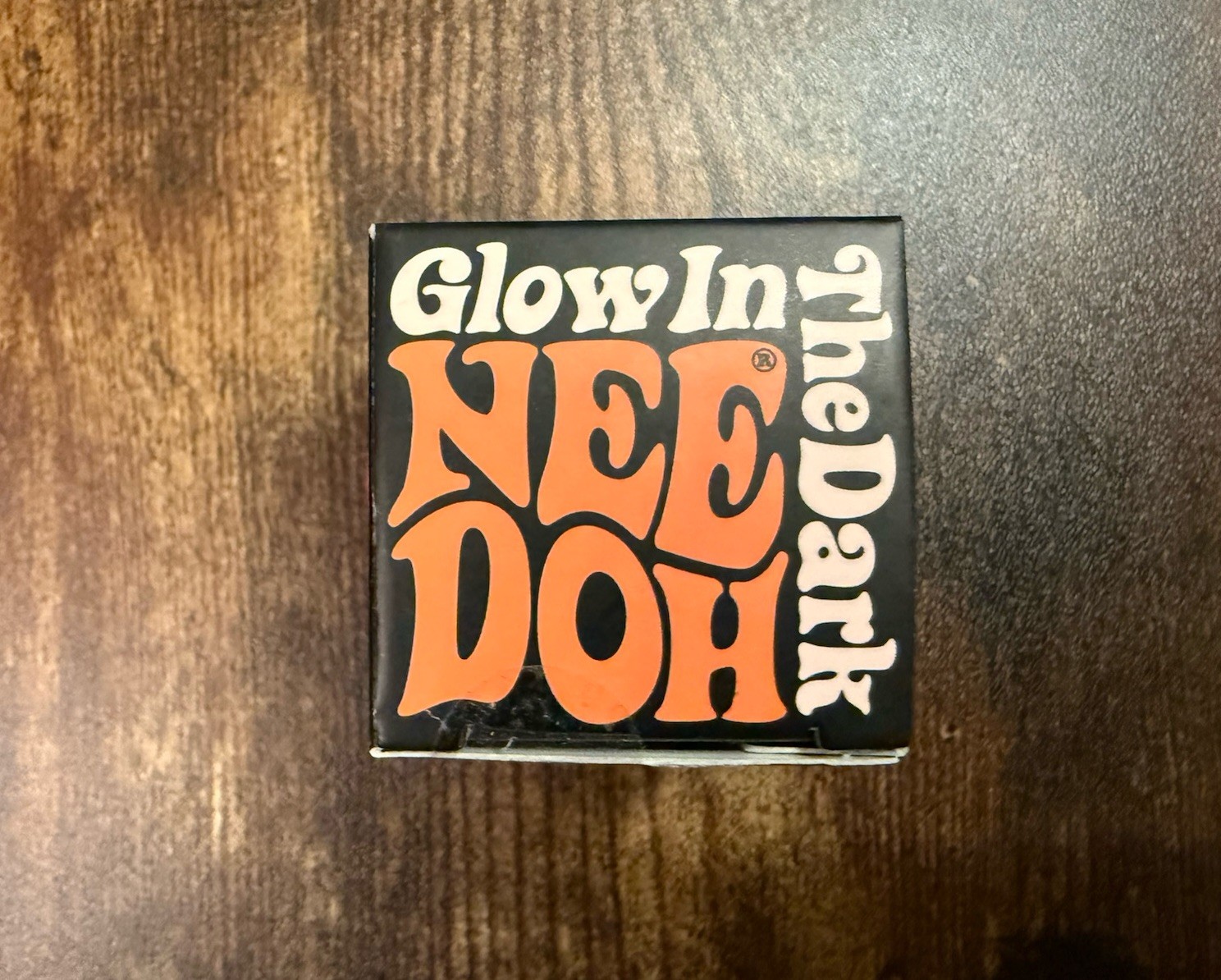 NeeDoh GLOW IN THE DARK (ORANGE) – SMALL – SEALED / BRAND NEW‼️