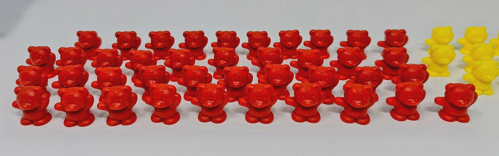 Lot of 170 Plastic Teddy Bear Counters Math Manipulatives Red Yellow Blue Green