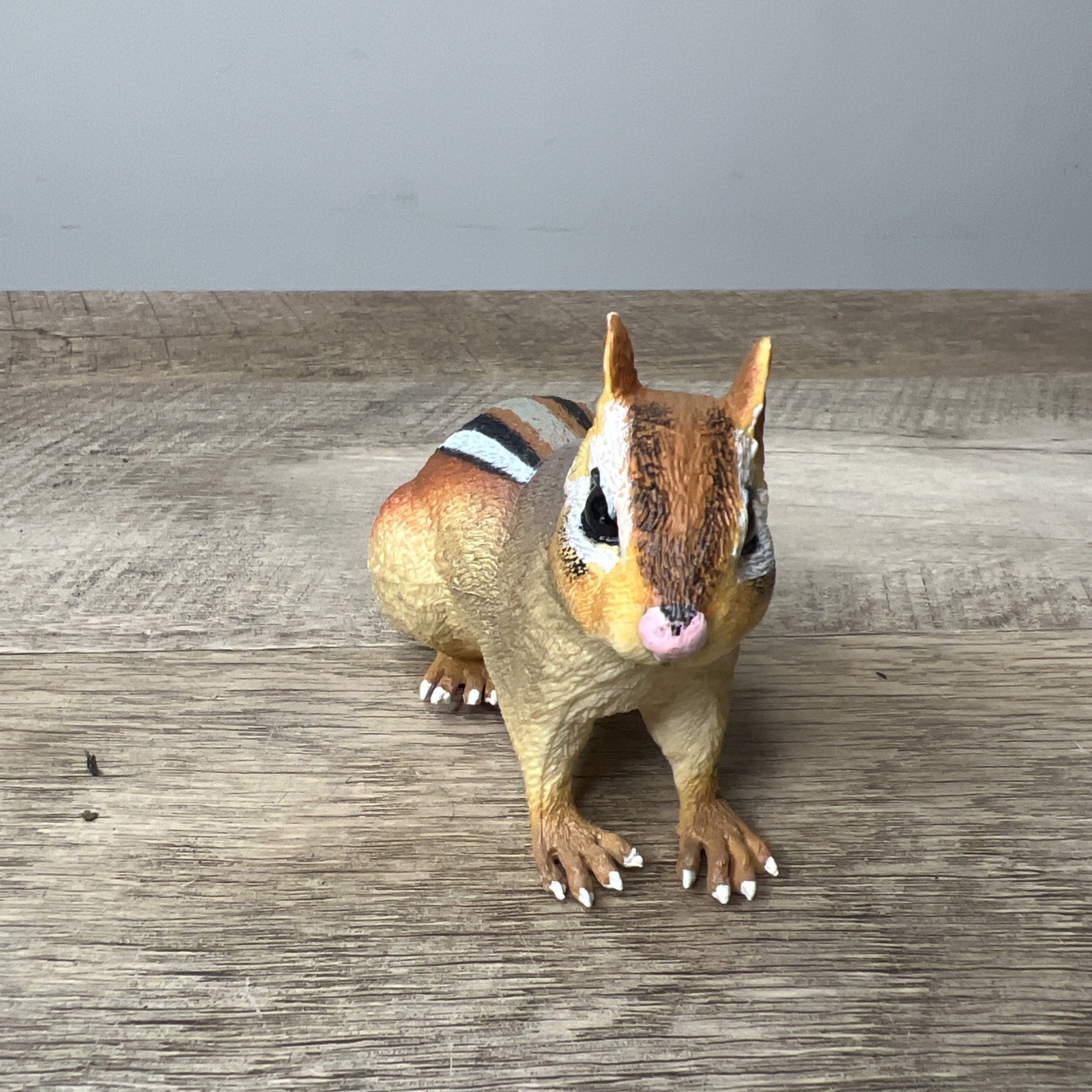 Safari Ltd 2012 Eastern Chipmunk Baby Incredible Creatures Rubber Figure