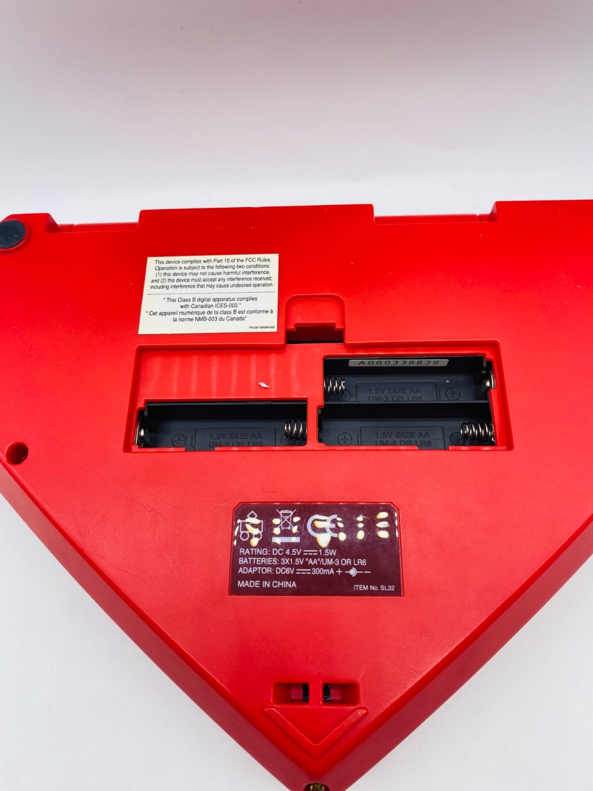 Oregon Scientific’s Superman Children’s Learning Advance Laptop READ DESCRIPTION