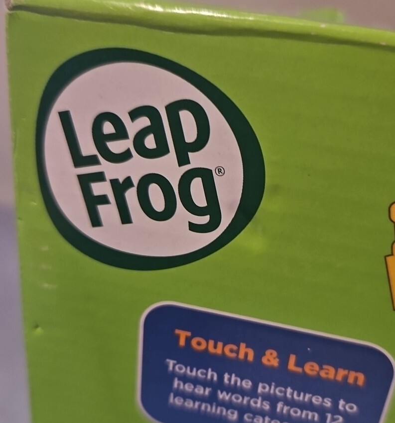 LEAPFROG LEARNING FRIENDS 100 WORDS BILINGUAL ELECTRONIC BOOK New