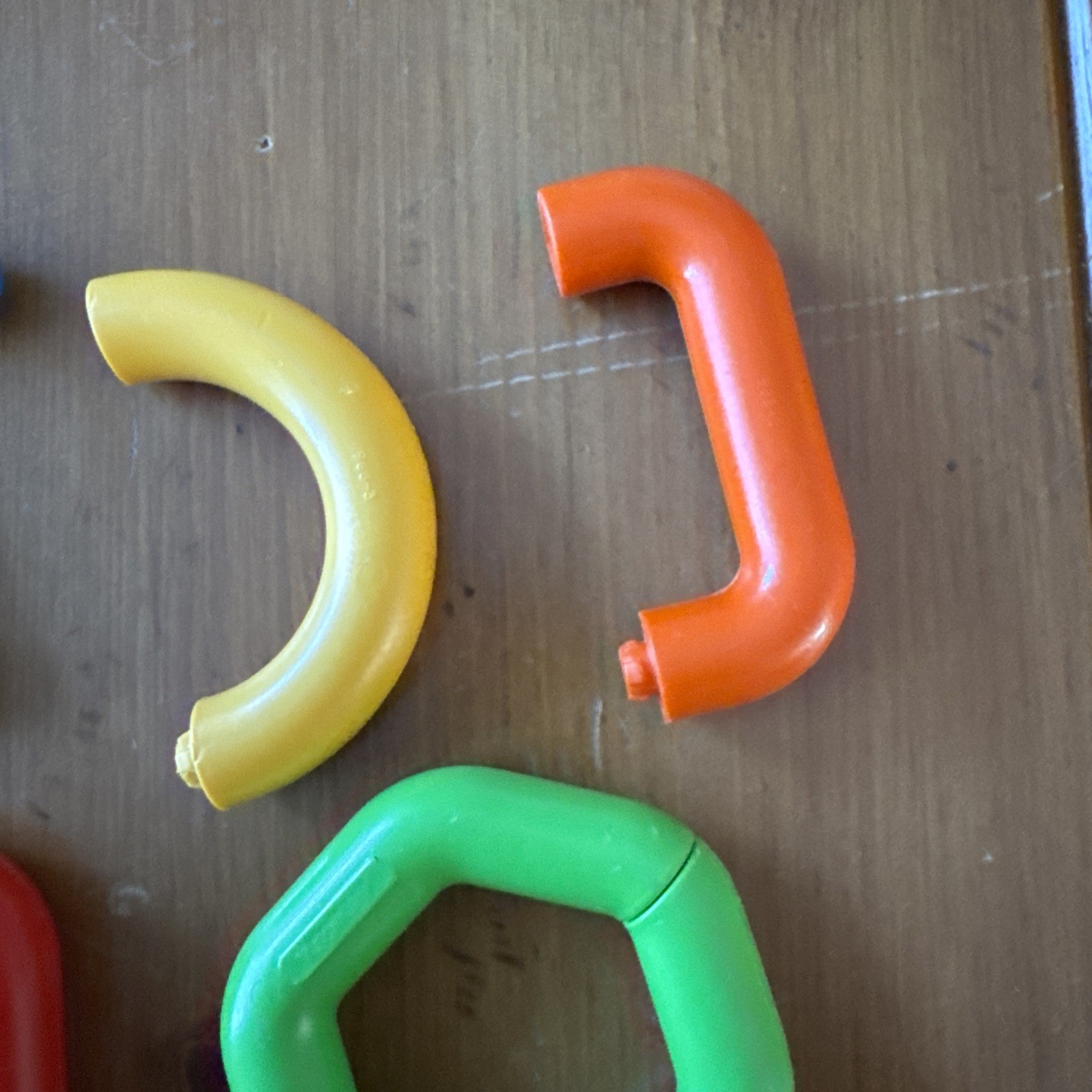 Vintage TUPPERWARE Tuppertoys LINK A LOT Links Shapes Linking Toy Chain Partial