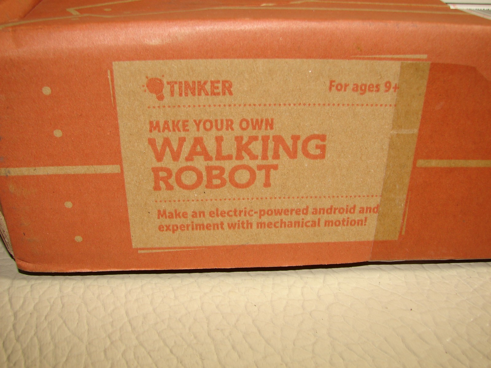 Kiwi Co Tinker Crate Make Your Own Walking Robot Kids Ages 9+ NEW