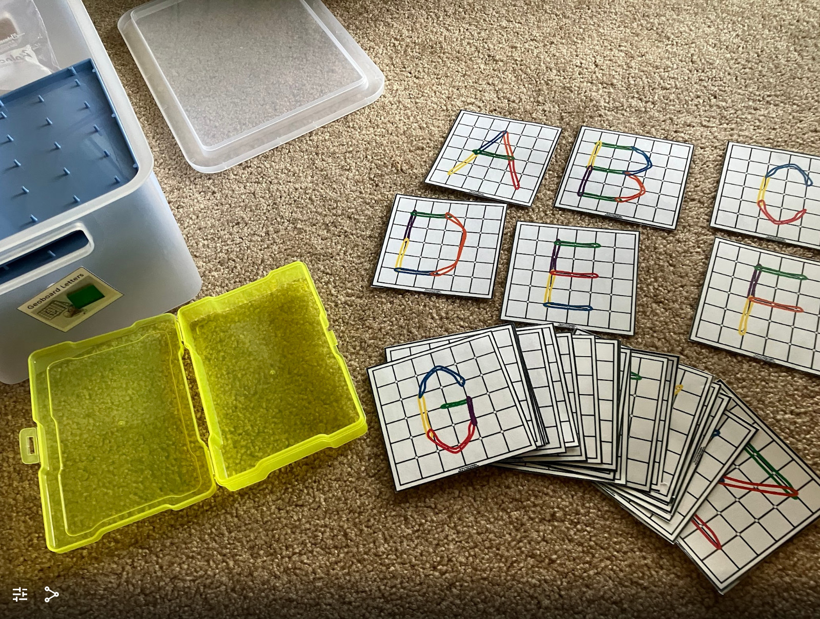 6 Double-sided Geoboards, ABC cards, 2 bins & rubber bands, mini rekenrek