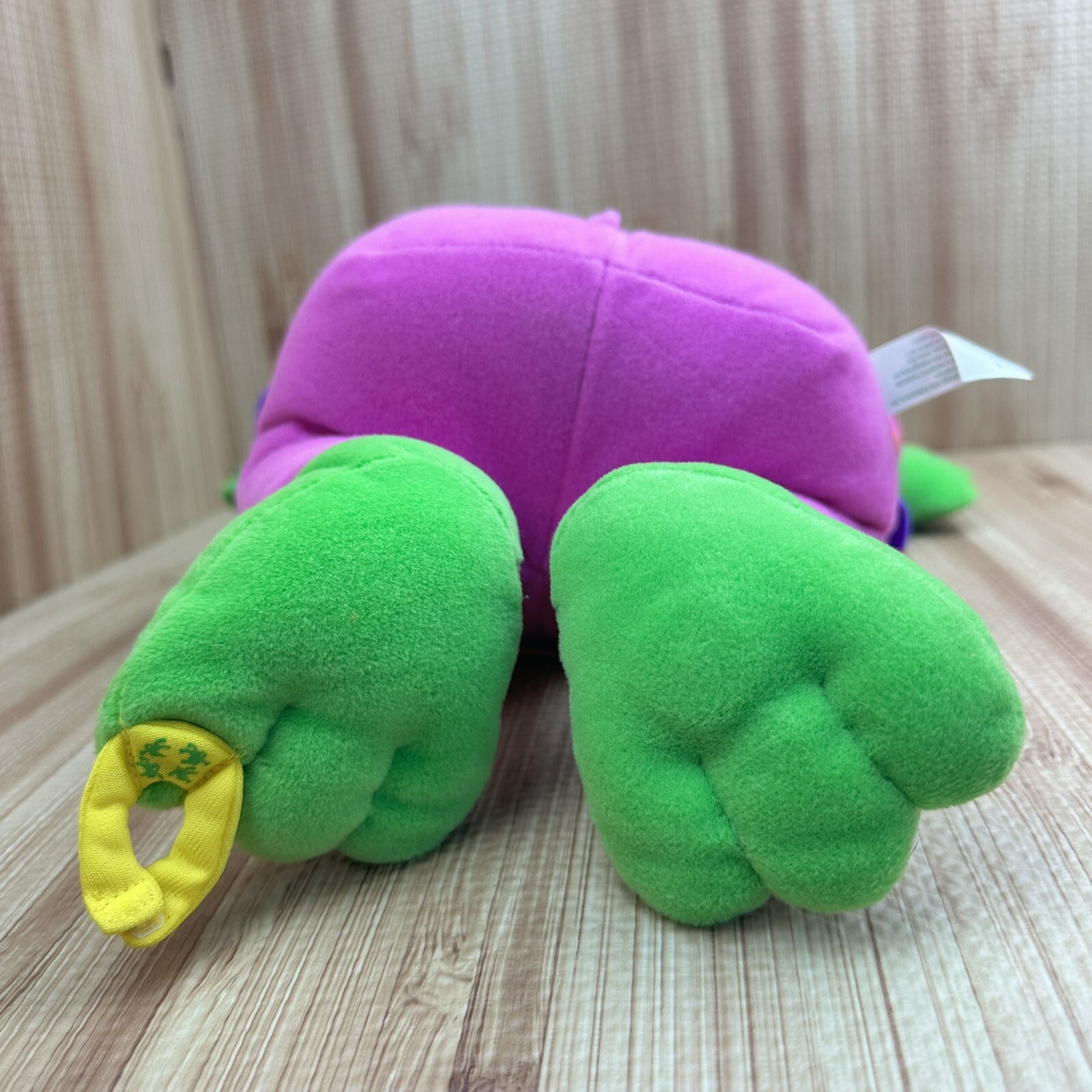 LeapFrog Lovable Lily Interactive Musical Talking & Singing Plush Doll (English)