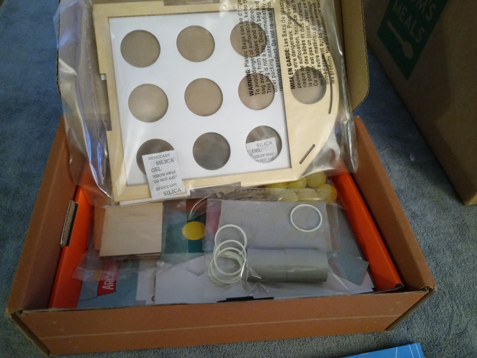 Kiwi Co Tinker Crate Make Your Own Arcade Catapult STEM Build Kit Age 9+ NOB