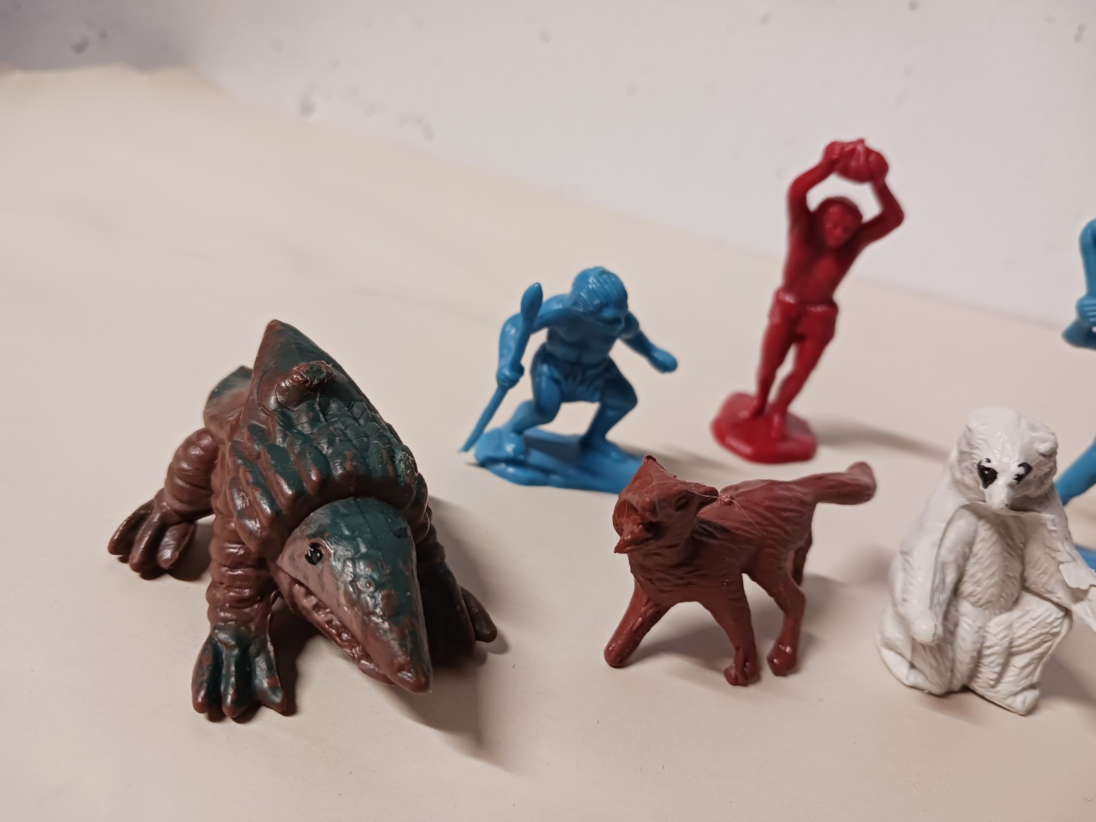 Vintage Prehistoric Collection of 8 Animals and People Plastic Toys