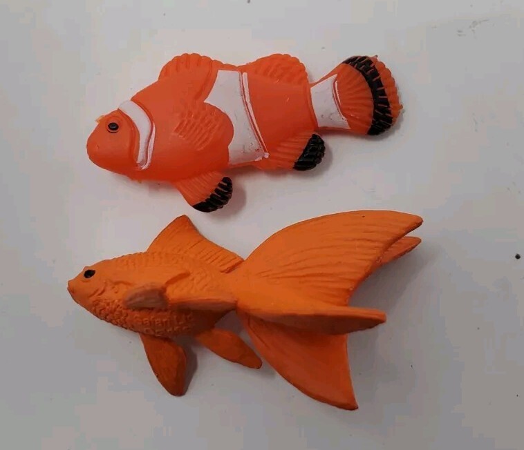 Mixed Lot of Tropical Fish Toys Animals Figures 2.75″
