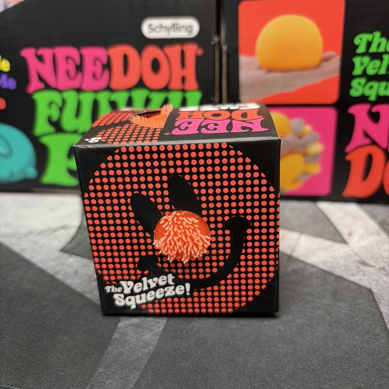🔮🔥Genuine NeeDoh Flower Power Fuzz Ball ( Orange ) US Seller ! Same Day Ship