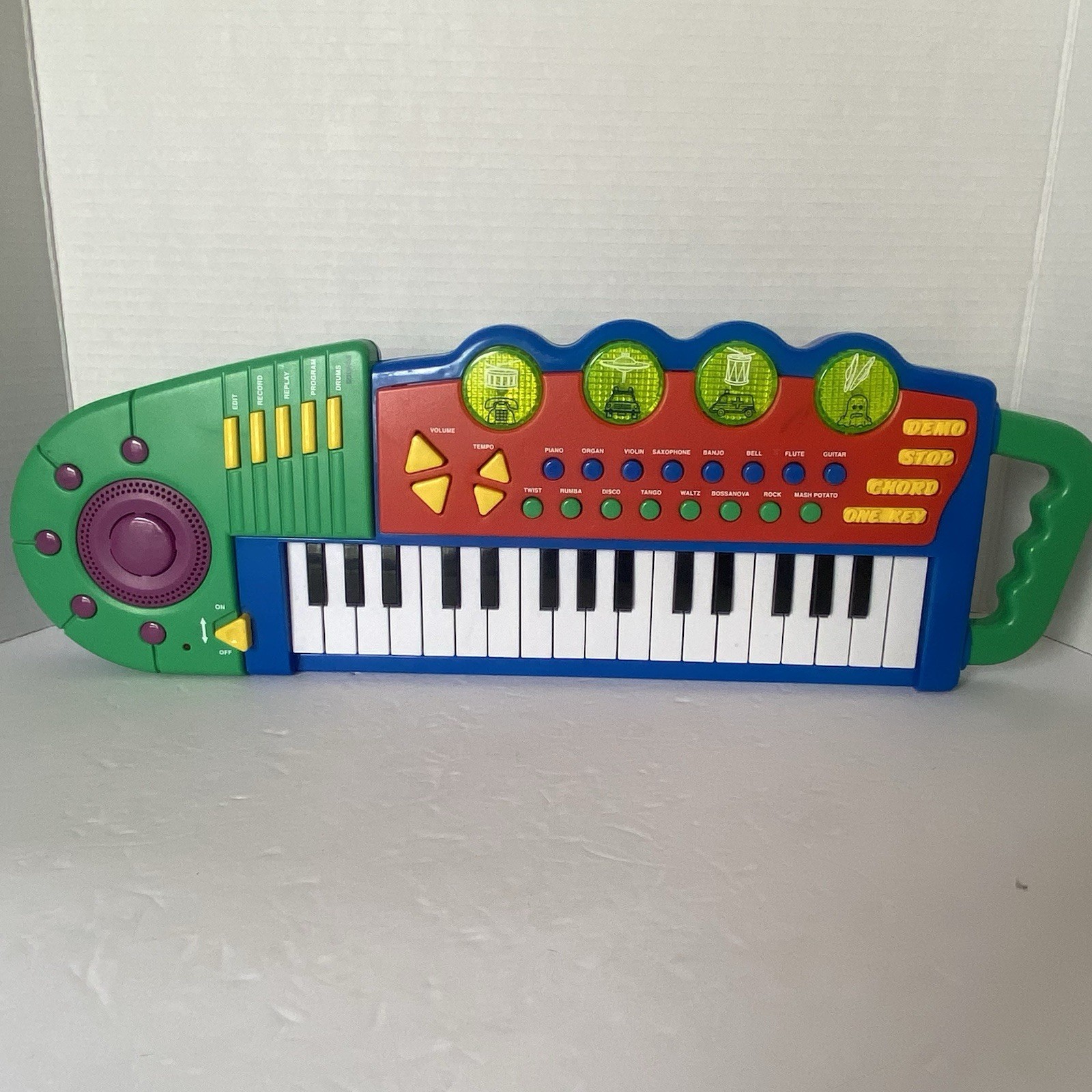 Vintage Radio Shack Electronic Keyboard Tandy 90s Nostalgia Box Manual 1998 Rare