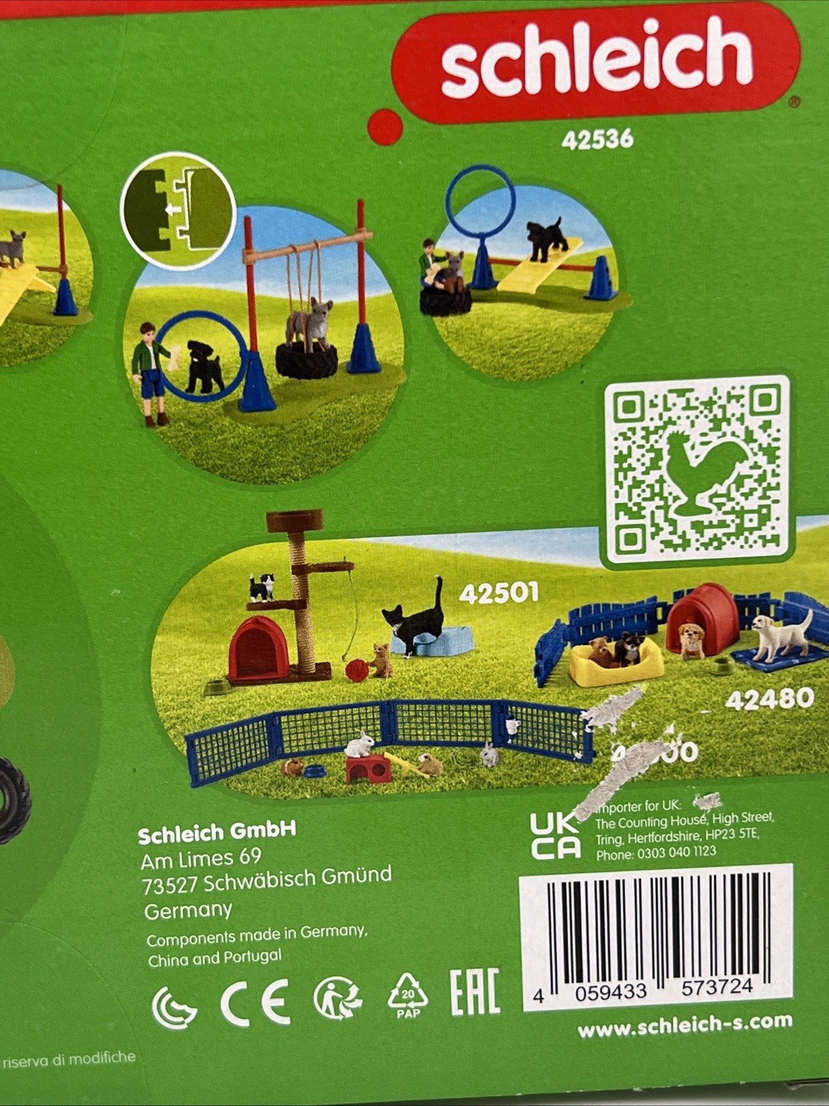 SCHLEICH 42536 Puppy Agility Training Farm World Toy Playset 20 Piece
