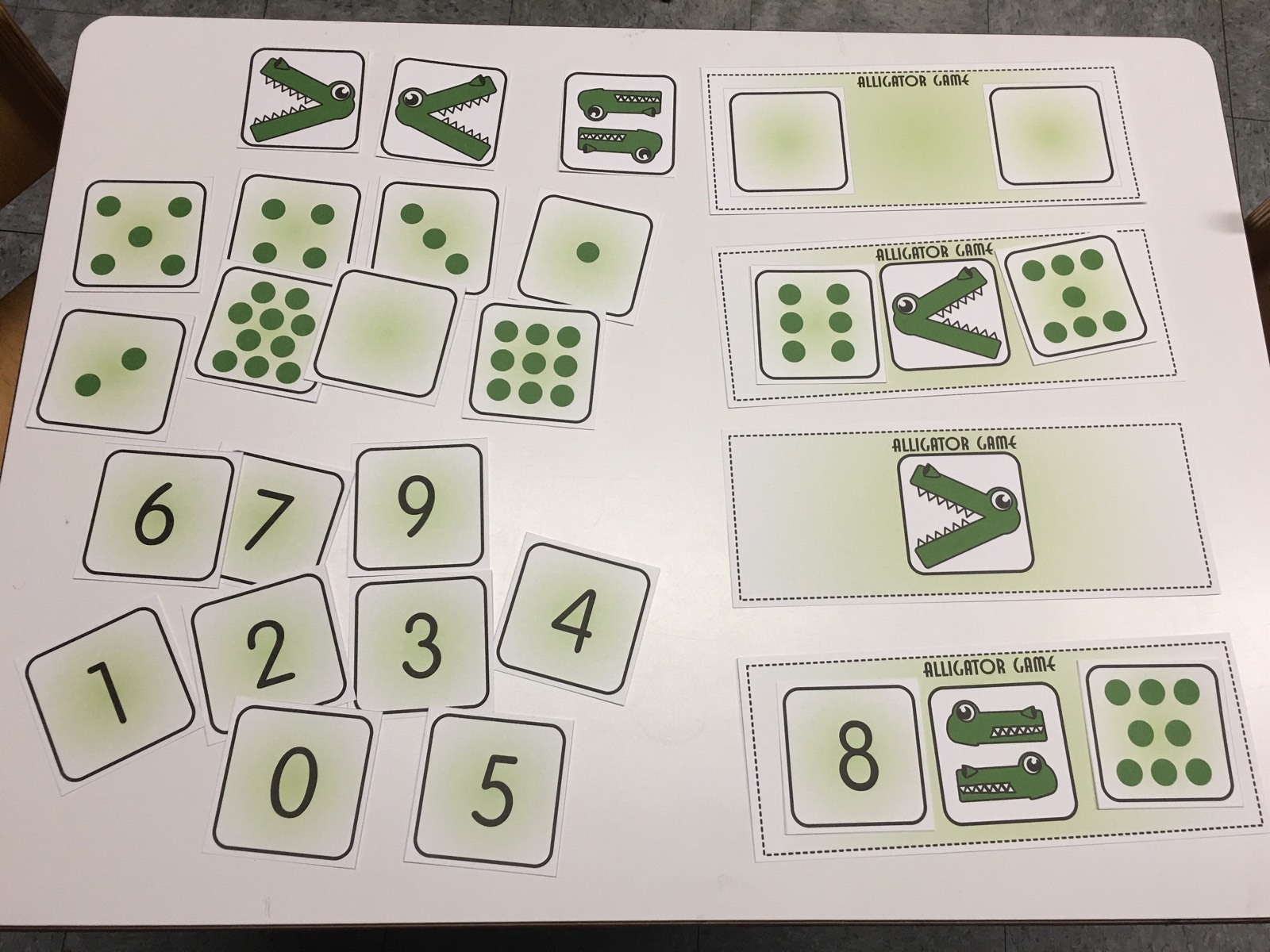 THE ALLIGATOR GAME More/Less Learning Center- MATS – Laminated Mats
