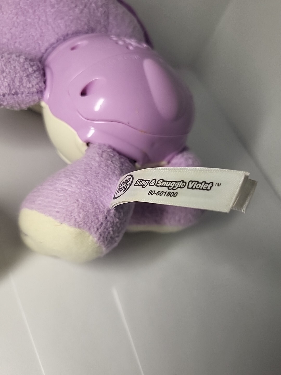 Leap Frog Sing and Snuggle Scout and Violet Puppy Interactive Plush Toy 8″ WORKS