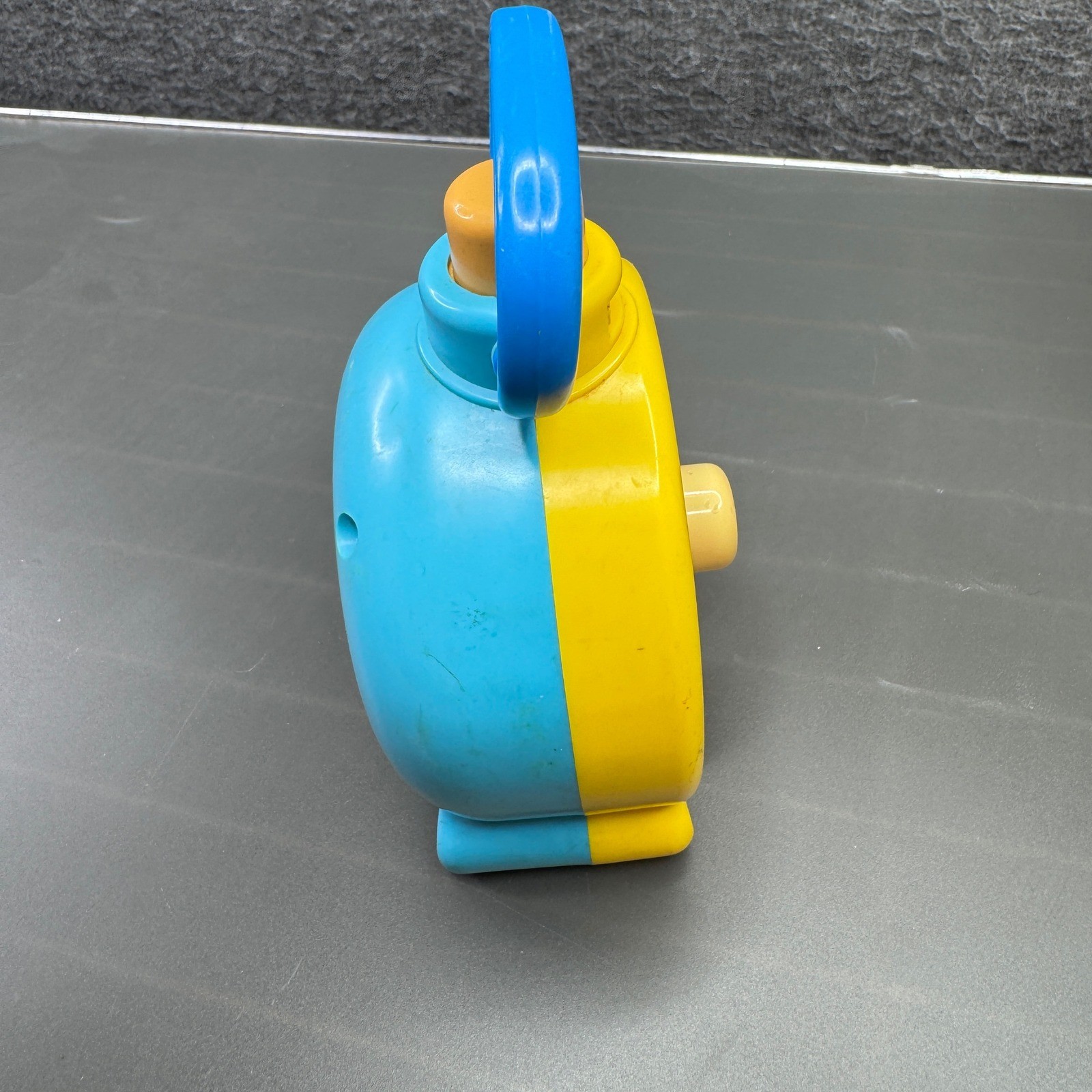 Tomy Preschool Clock 1985 Vintage Yellow Blue Plastic Toy Toddler Twist & Click