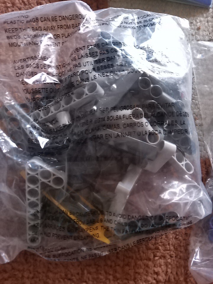 Terrain Walkers Thames & Kosmos 8 in 1 Models STEM Engineering Makerspace NOB
