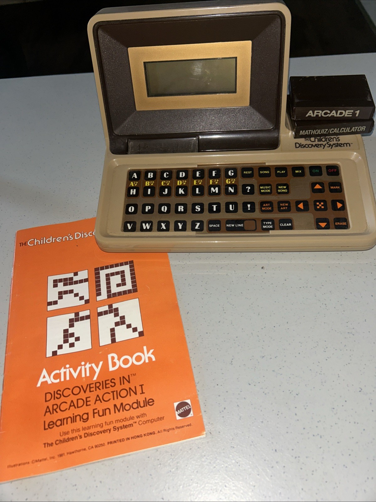 VTG The Children’s Discovery System Computer W/Arcade & Math Cartridge, Manual