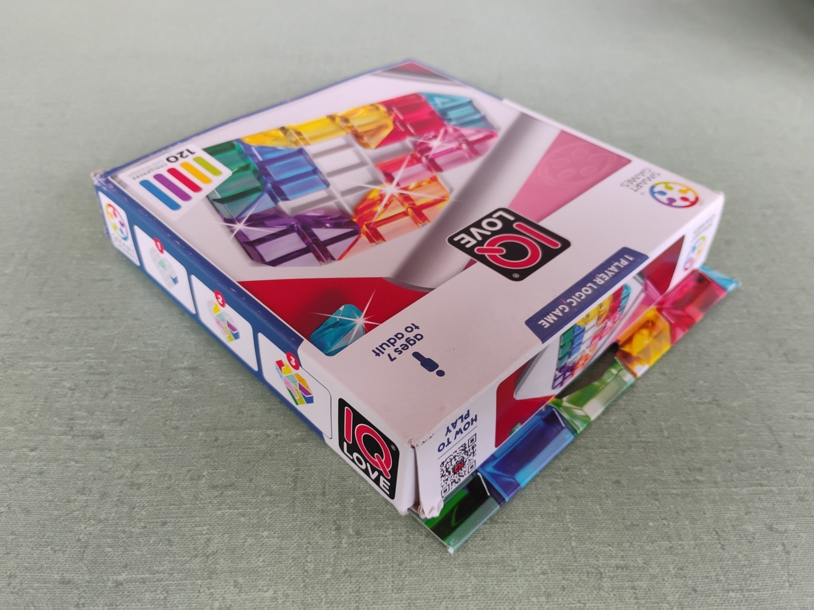 Smart Games IQ Love Puzzle Game with 120 Challenges Damaged Box