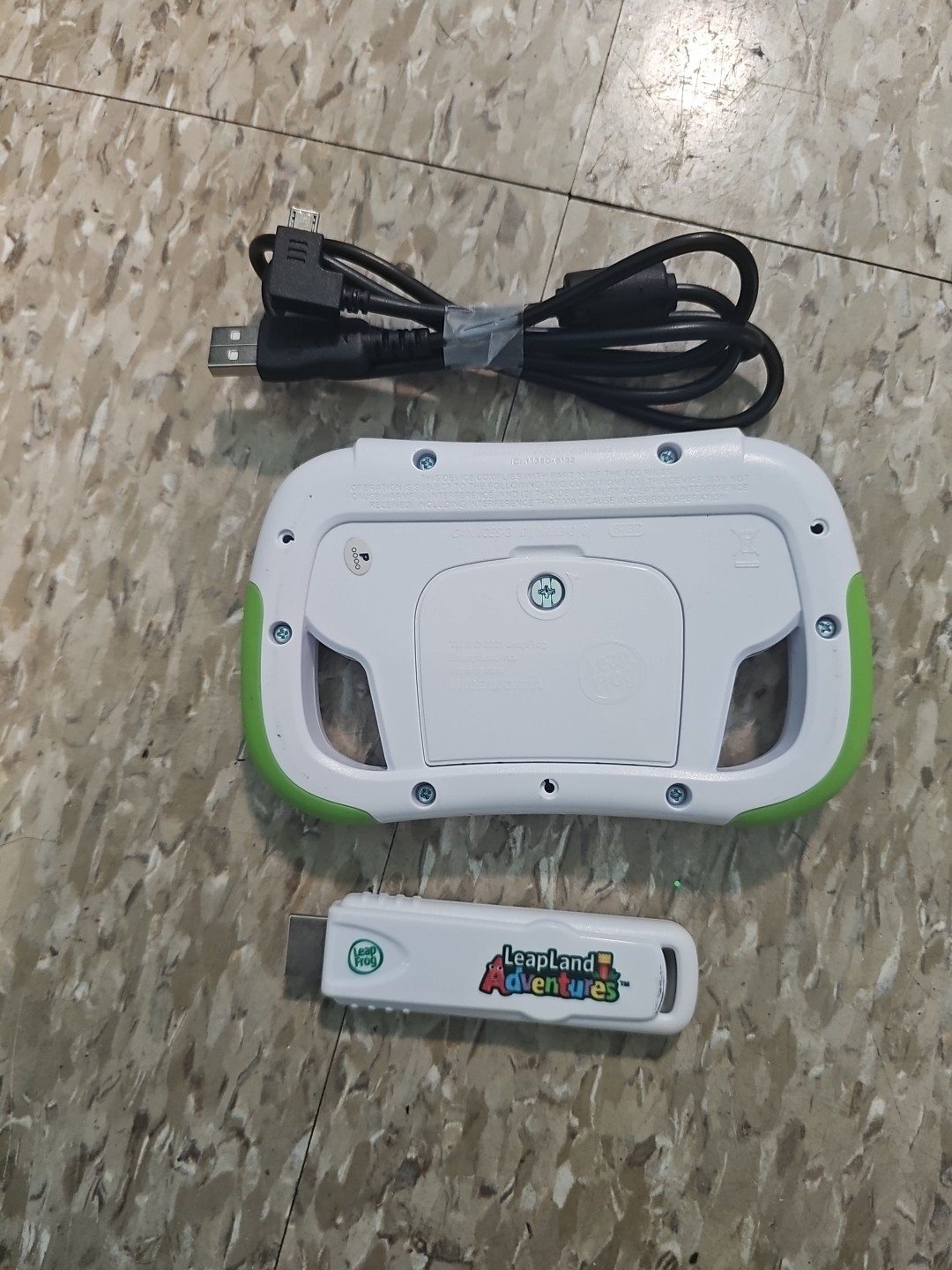 Leap Frog LEAPLAND ADVENTURES Plug & Play TV Learning Video Game