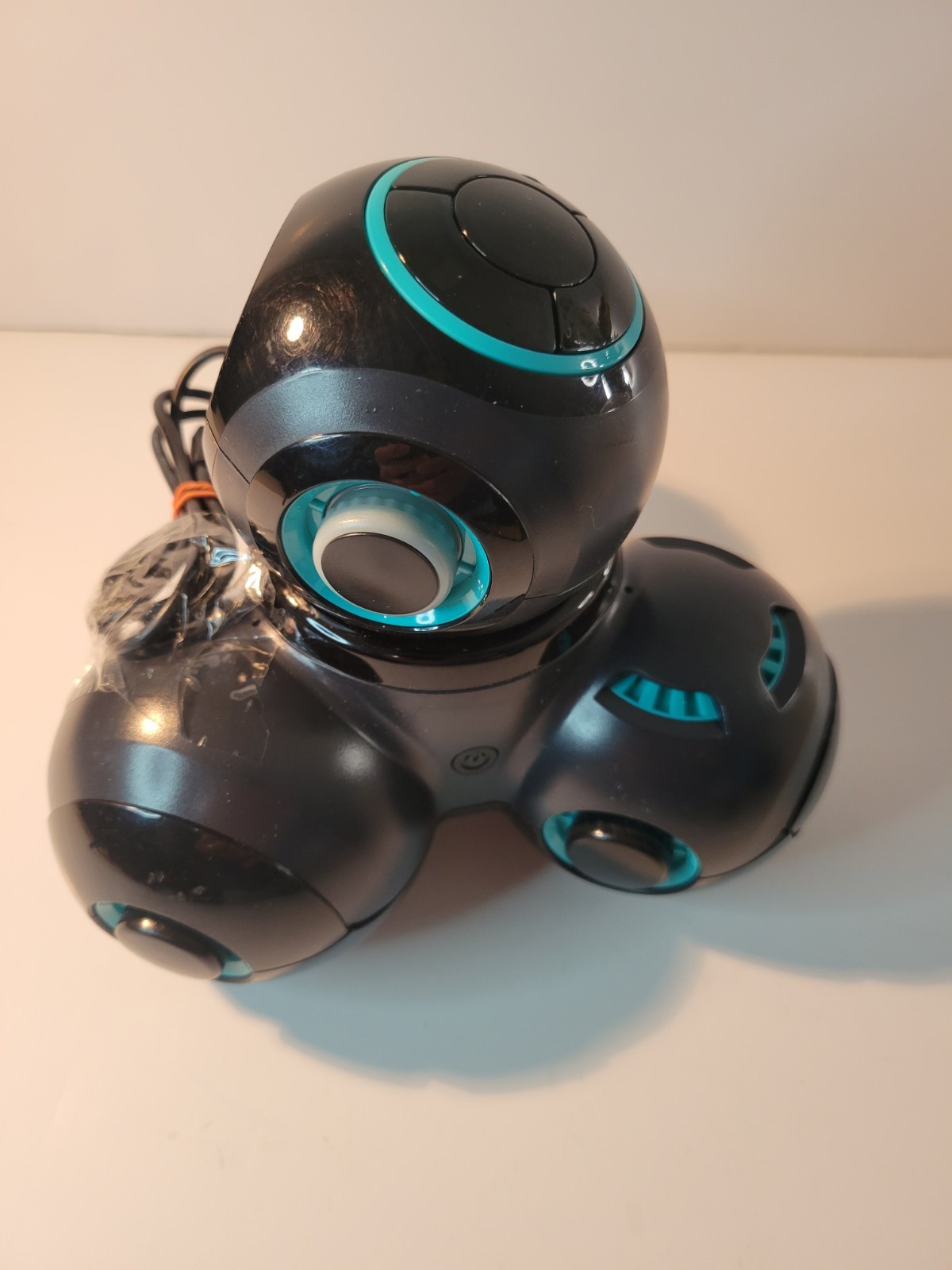 Wonder Workshop CUE Coding Cleverbot QU01