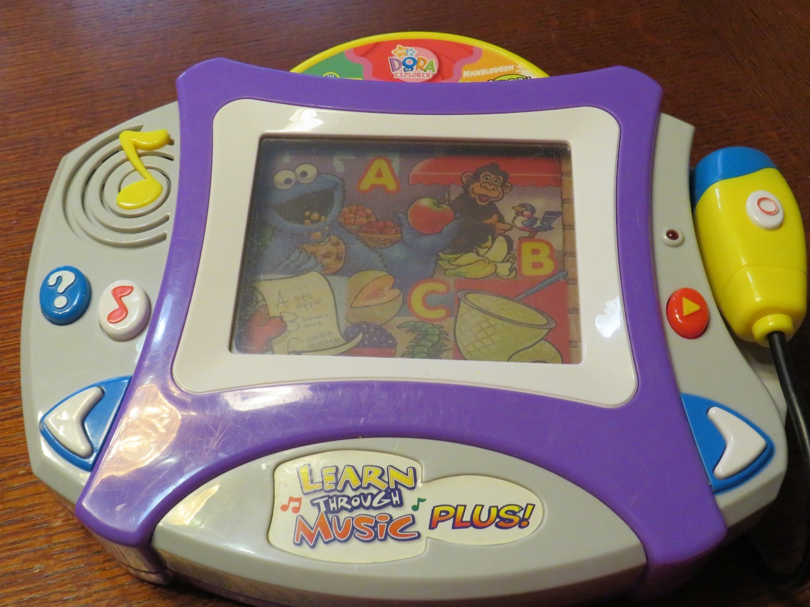 Mattel LEARN THROUGH MUSIC PLUS & 6 Cartridges DORA, BARNEY, SESAME STREET *READ
