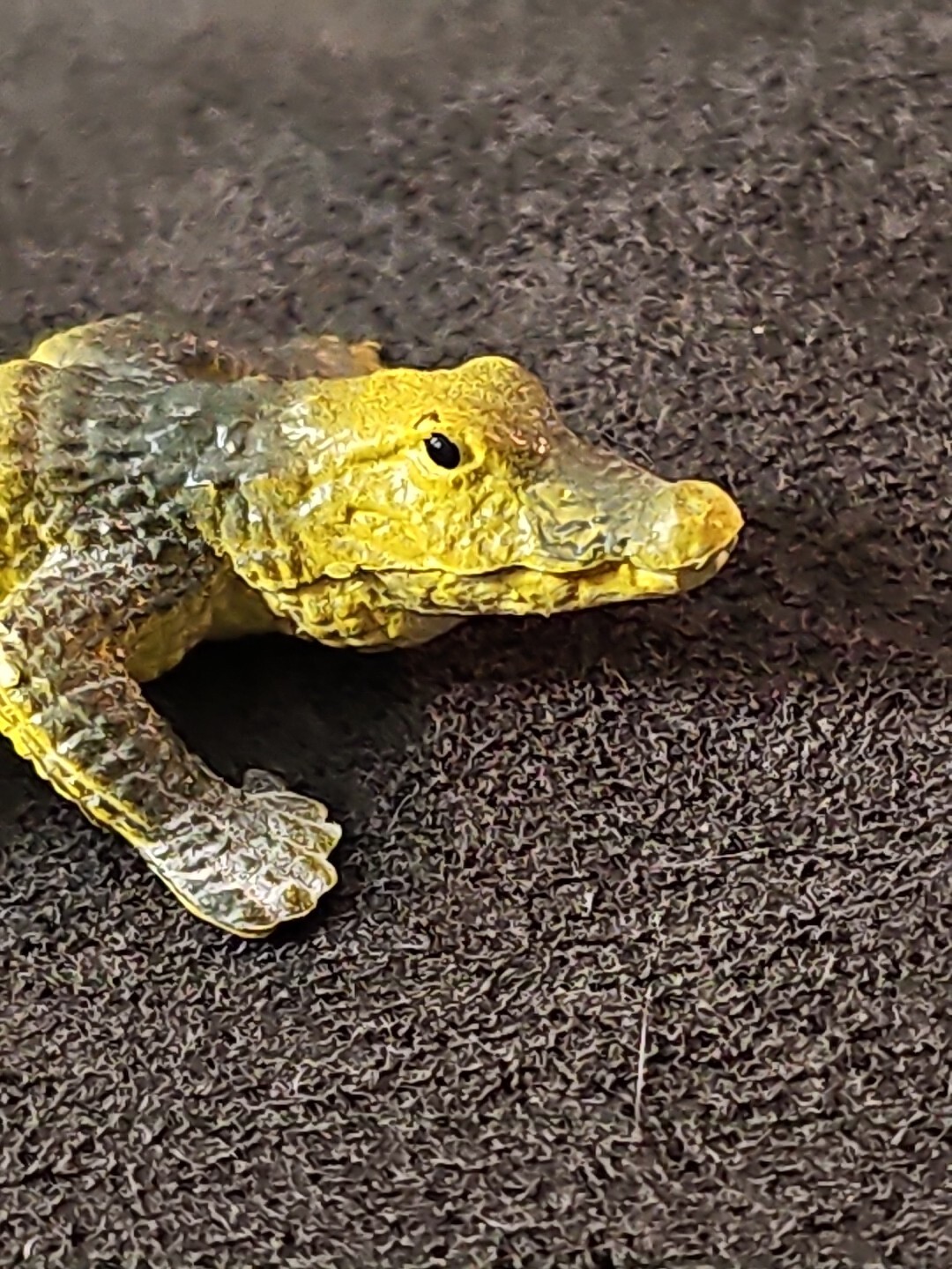 Unbranded Yellow/ Black Alligator Soft Plastic – 2.5 Inches Long