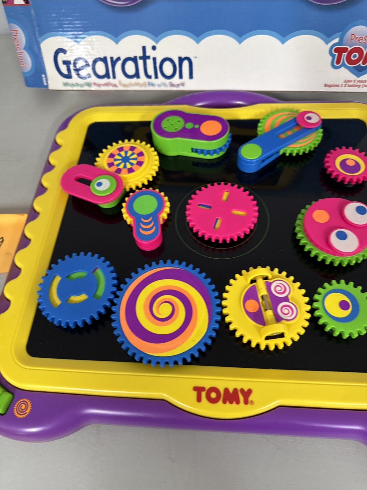 TOMY Preschool Gearation Magnetic Gears Set w/ 11 Gears Working RARE