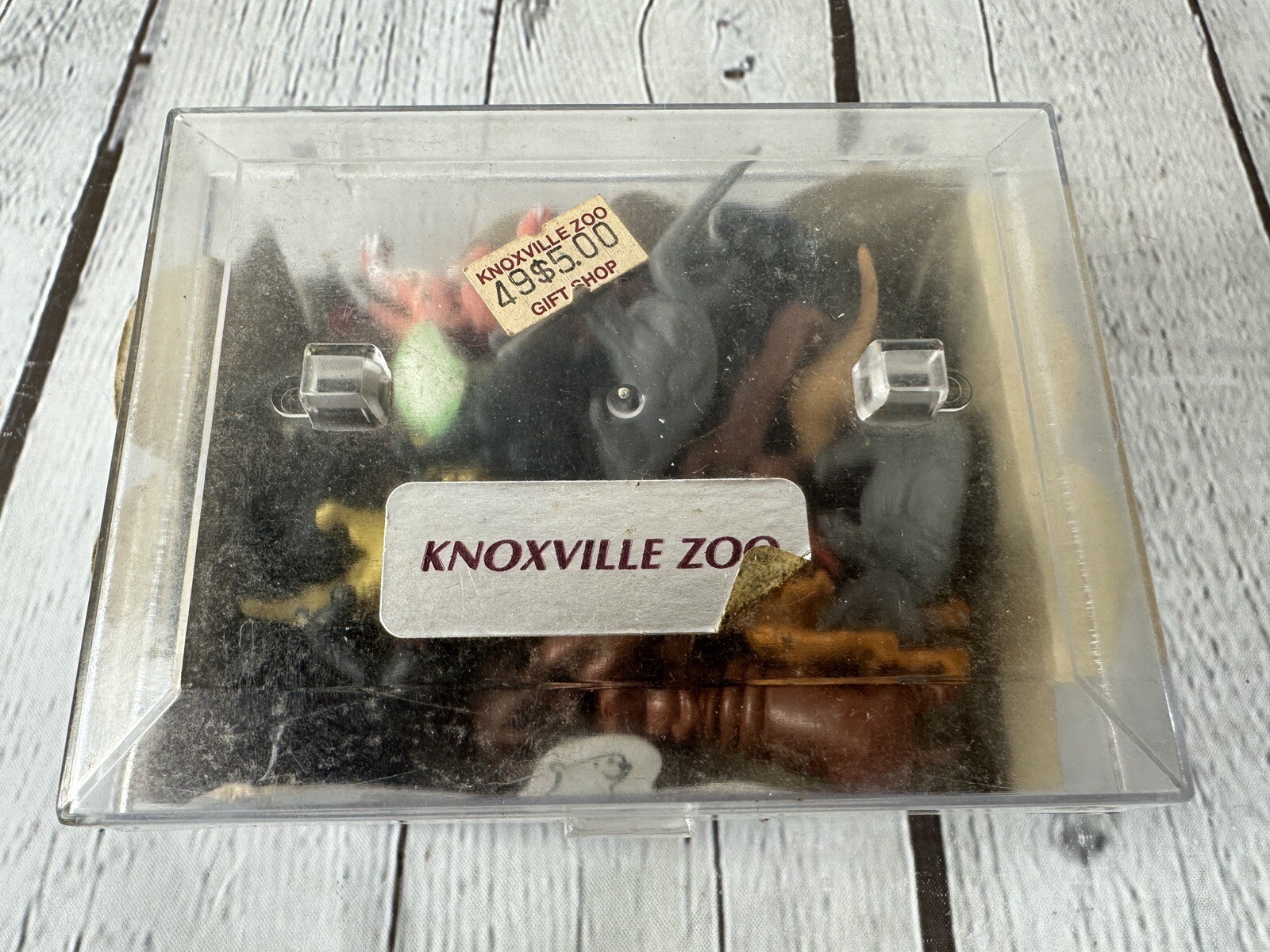 Vintage Knoxville Zoo 32 Piece Plastic Zoo Animals Hong Kong Ages 4 And Up, VGC!