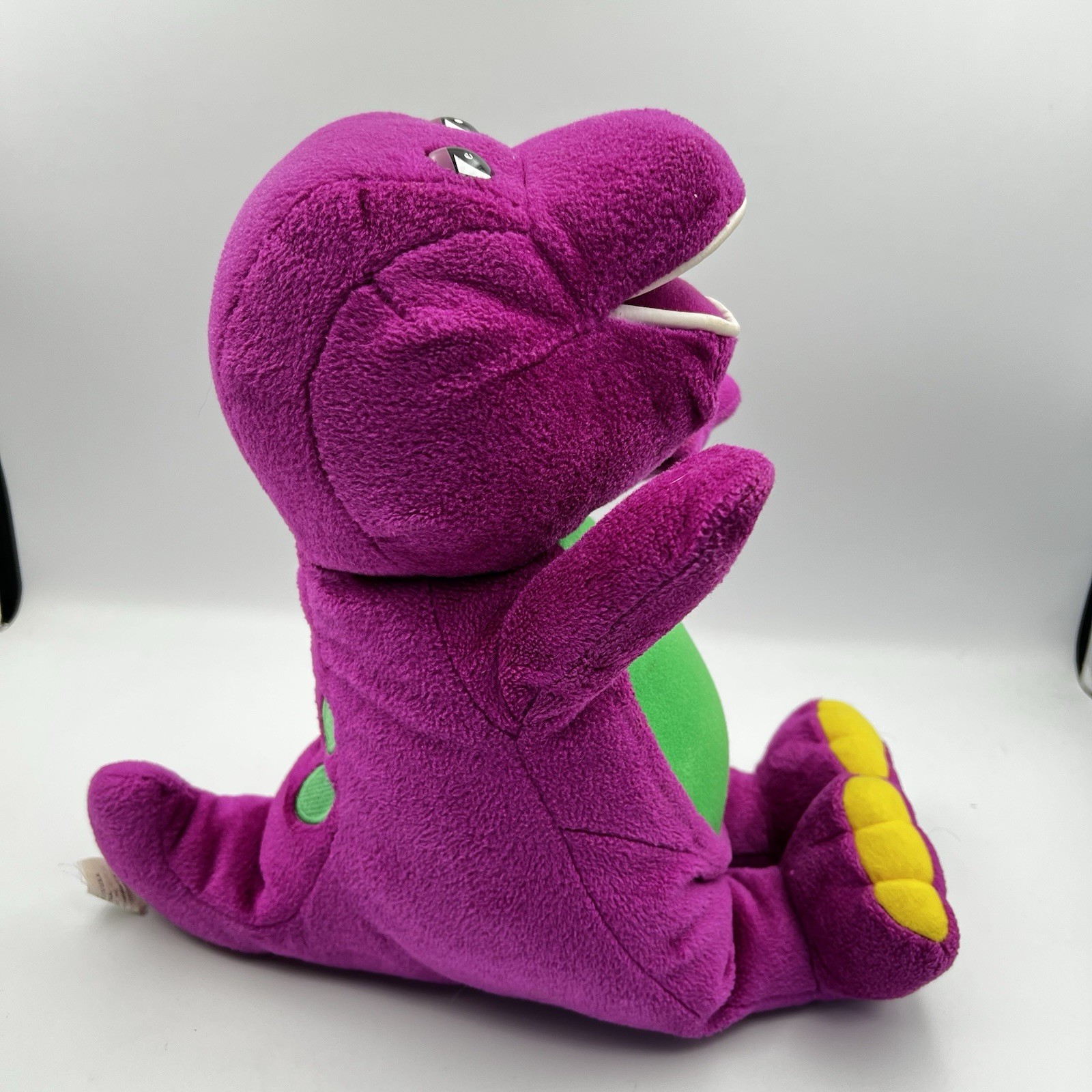 Vintage Fisher Price Mattel Barney 2001 Interactive Plush Works Talks Lights Up