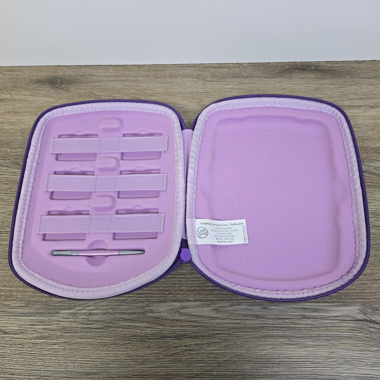 LeapFrog Leap Pad 2 Kids Tablet, Purple Carrying Case, 7 Games Lot Working