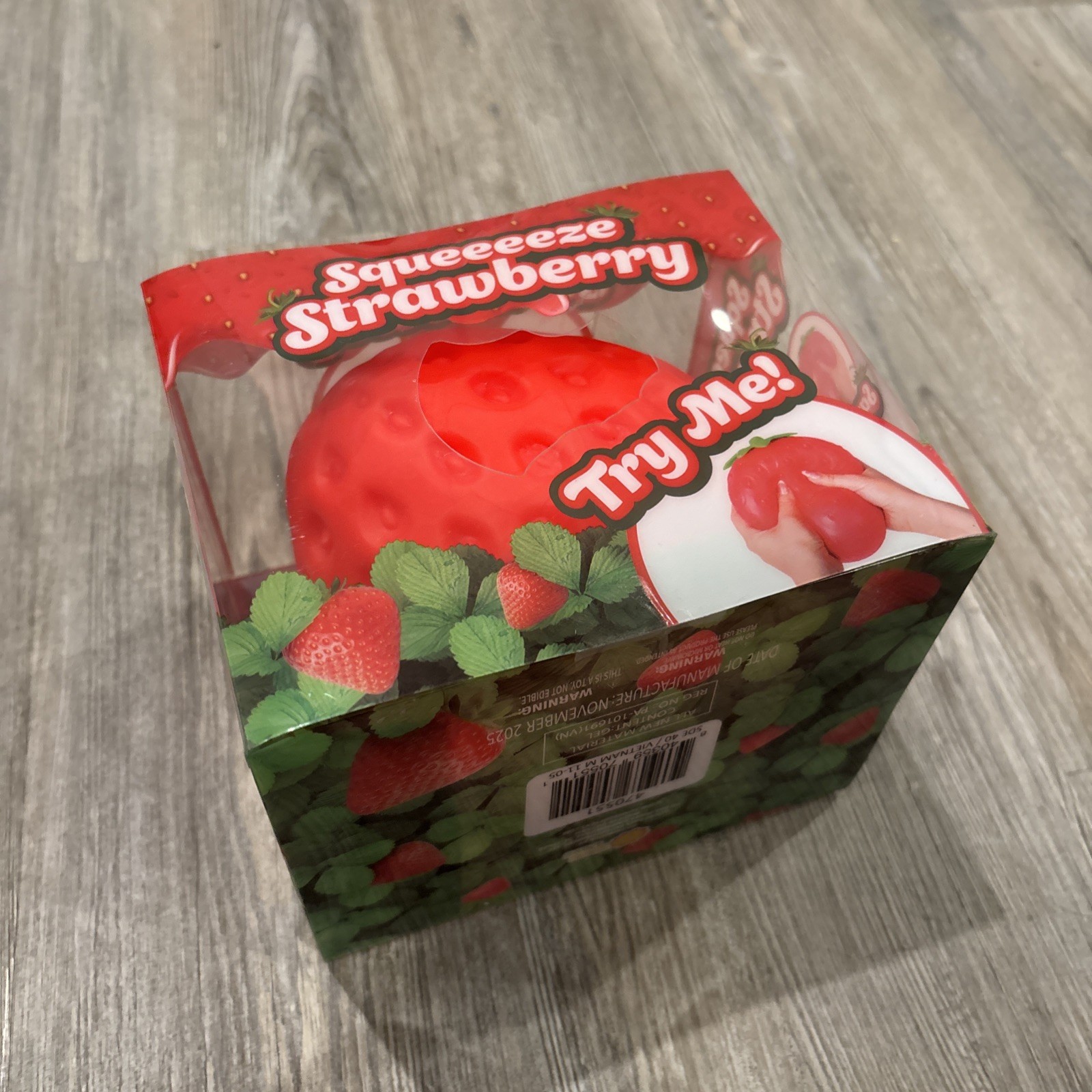 REAL VIRAL TOYMENDOUS Strawberry SunnyDays Squishy Large Stress Relief Toy NEW!