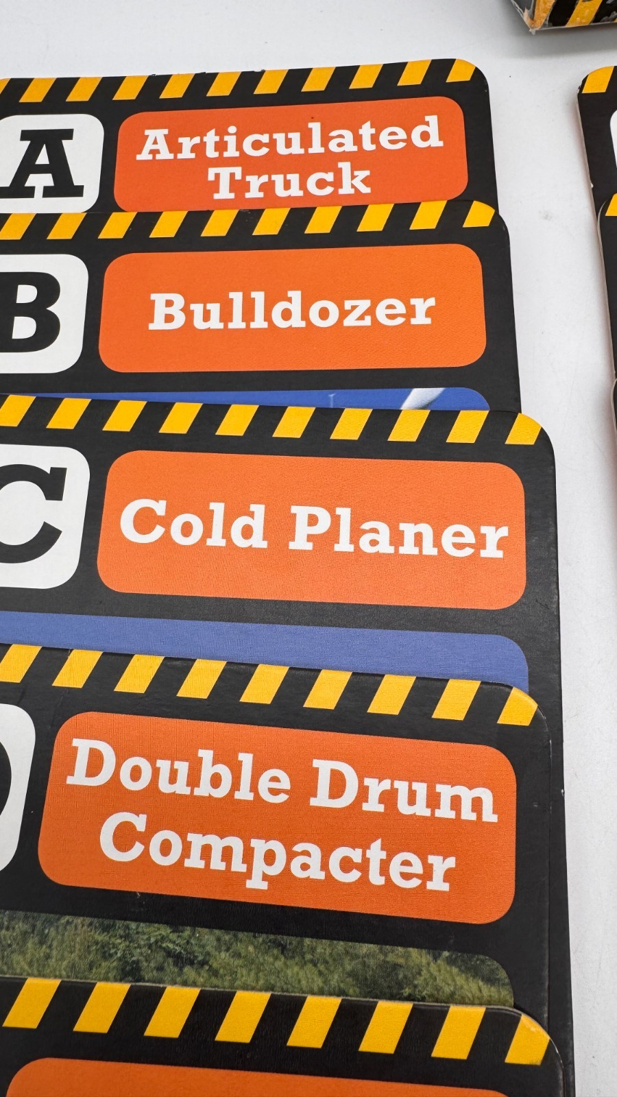 CAT – Big Trucks And Diggers Flash Cards A-Z Caterpillar Bulldozer Educational