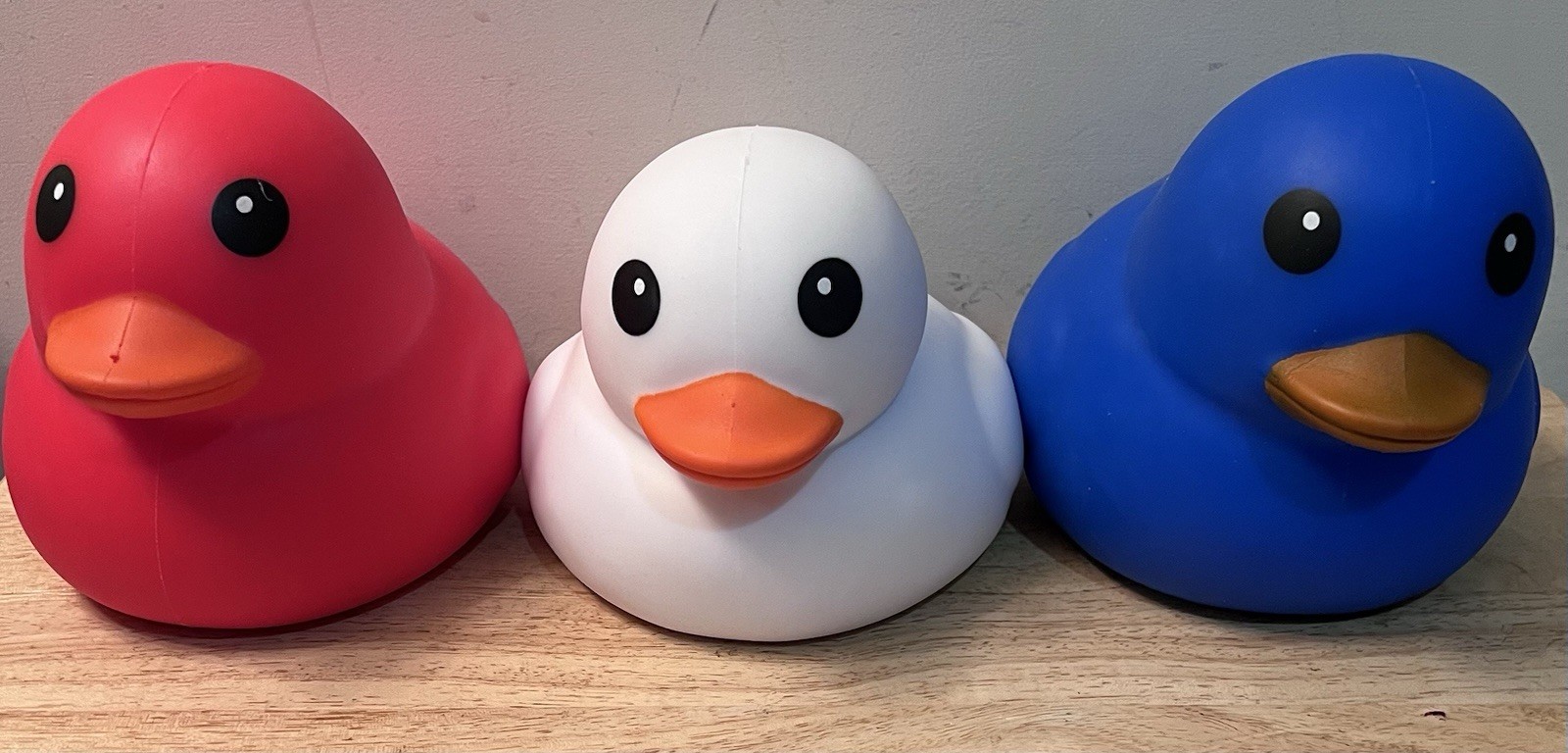 Sunny Days Squishy Duck Lot Red White Blue Patriotic Squeeezy Fidget Set 3