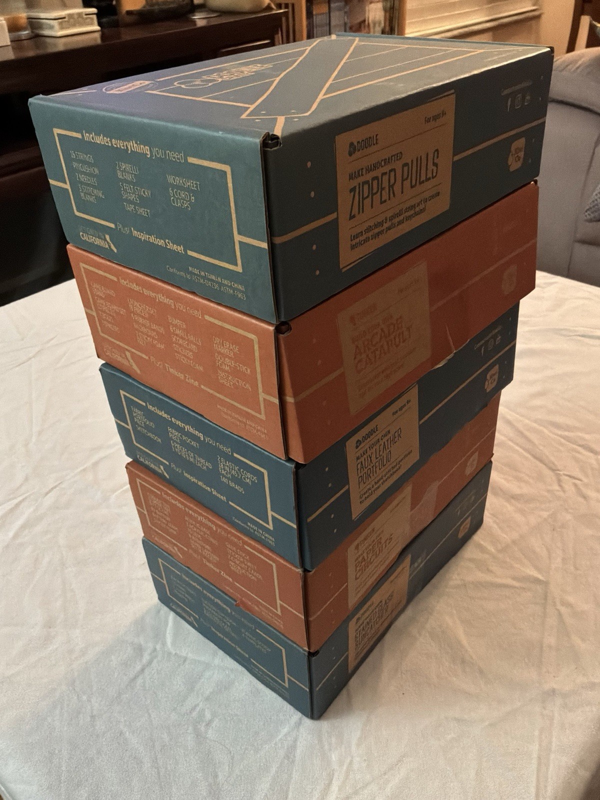 ****** Kiwi Co Tinker Crates – Lot Of 5 – New Science And Craft Age 9+ ******￼