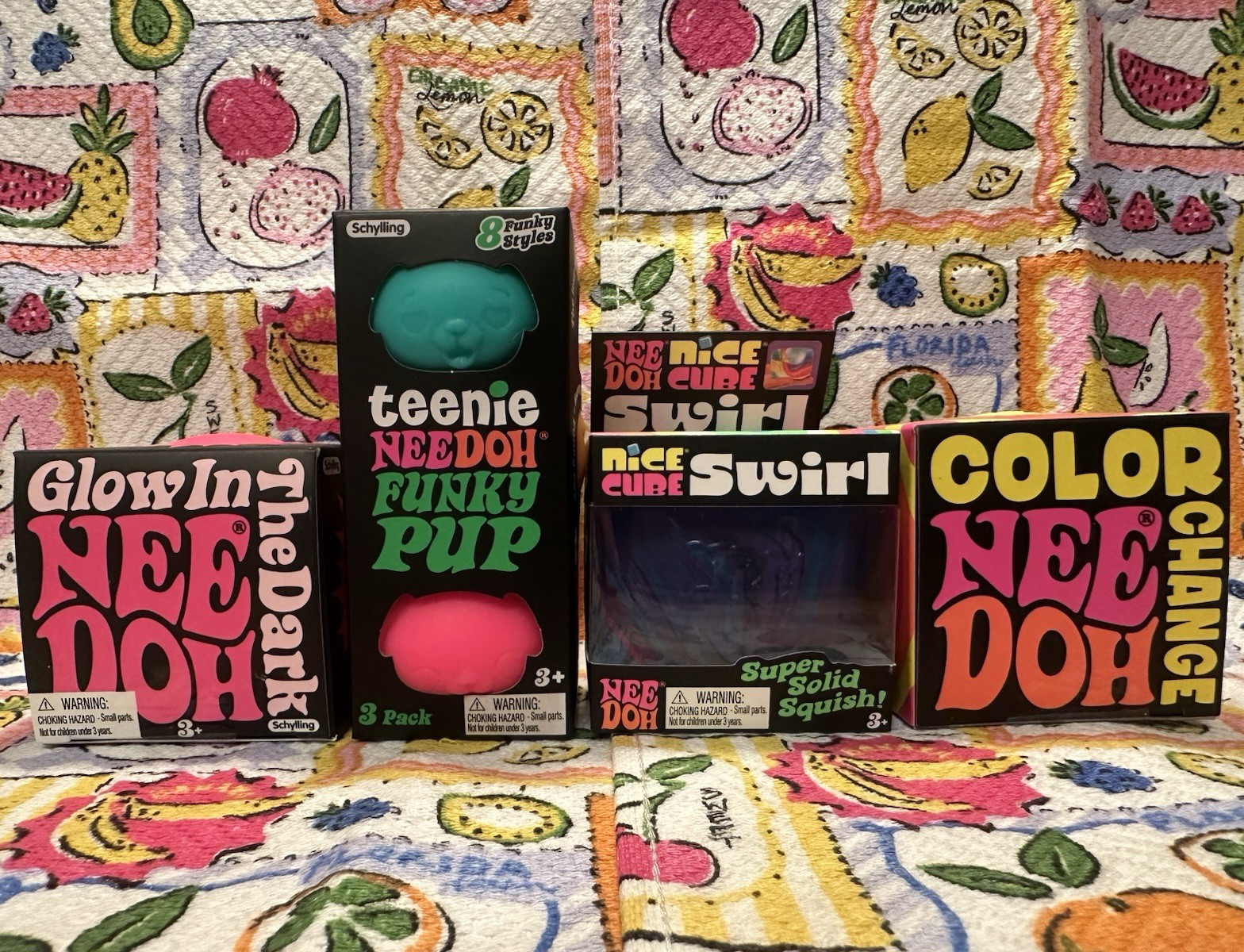 NEW❤️NeeDohs🌸Glow In The Dark🐶 Funky Pups💜💕💙Nice Cube Swirl💗Color Change🥳