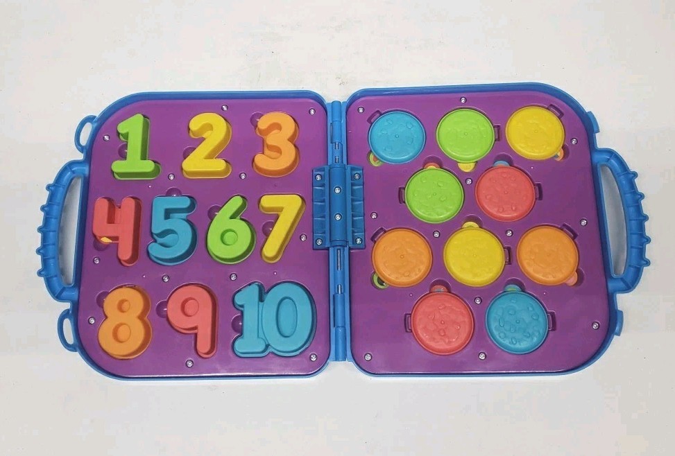 Sesame Street Cookie Monster On The Go Numbers With Take Along Case COMPLETE