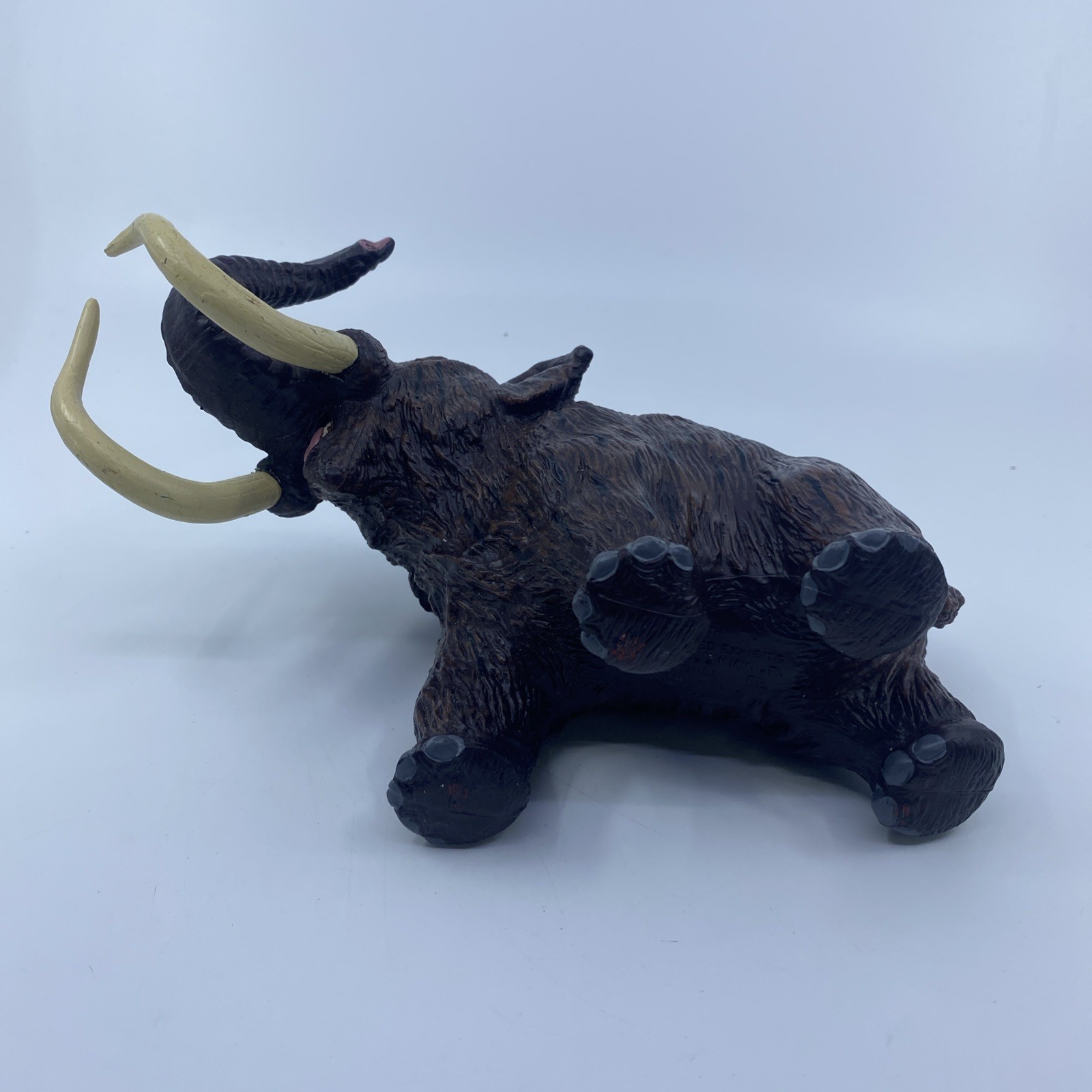 1997 Safari Ltd United Exhibits Woolly Mammoth Figure Dinosaur