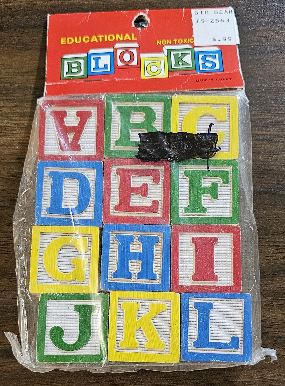 Vintage 12 Blocks Educational Wooden Red Green Yellow Blue Non-Toxic Color New