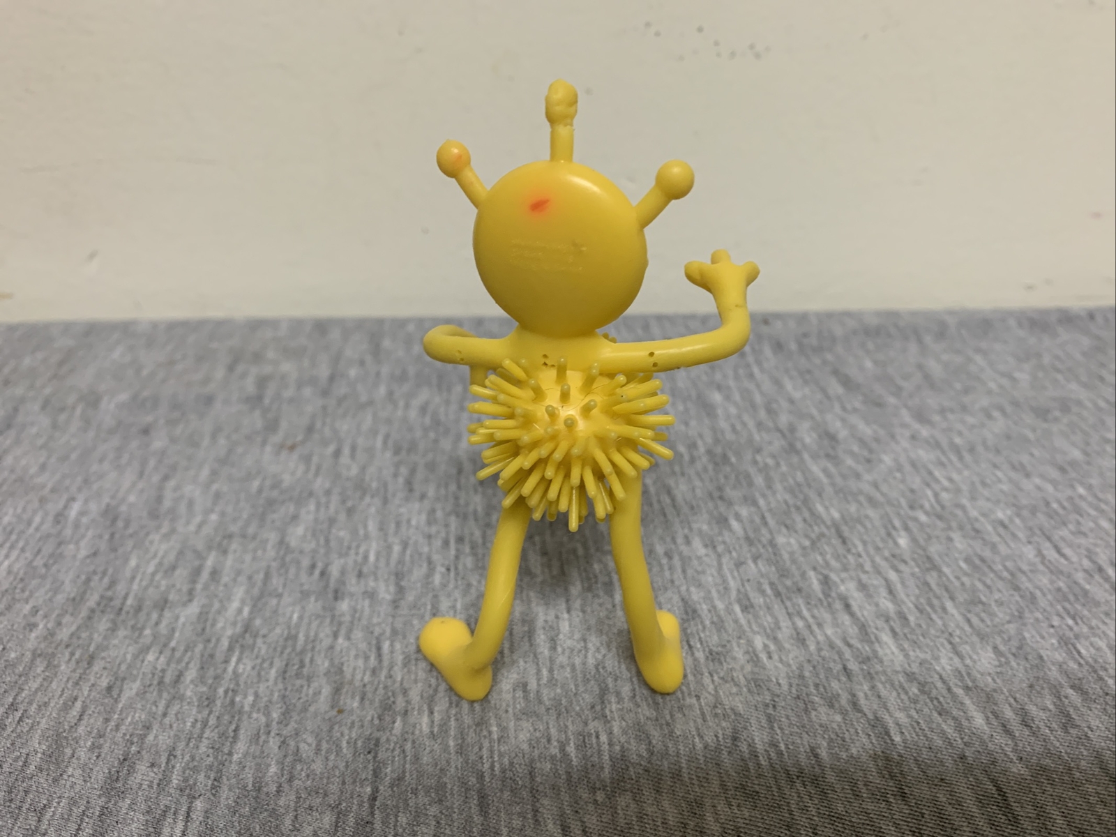 Vintage Koosh One Eye Space Alien Bendable Toy Figure