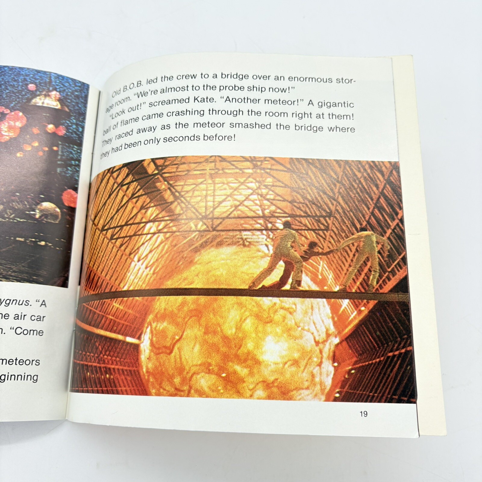 The Black Hole 24 Page Read-Along Book No Tape Disney Storyteller Vtg 1979 EUC