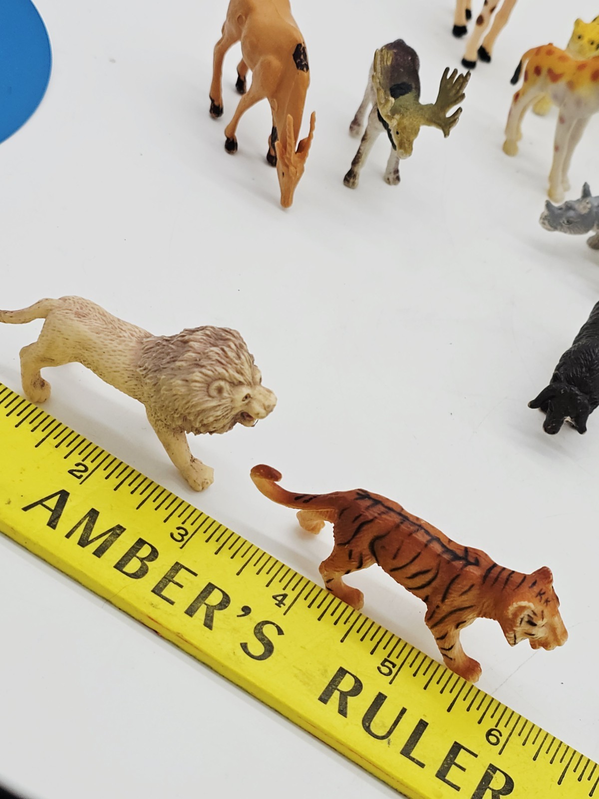 Large Lot of 36 Small 2″ Jungle Wild Farm Animals Plastic Toy Figures Pretend