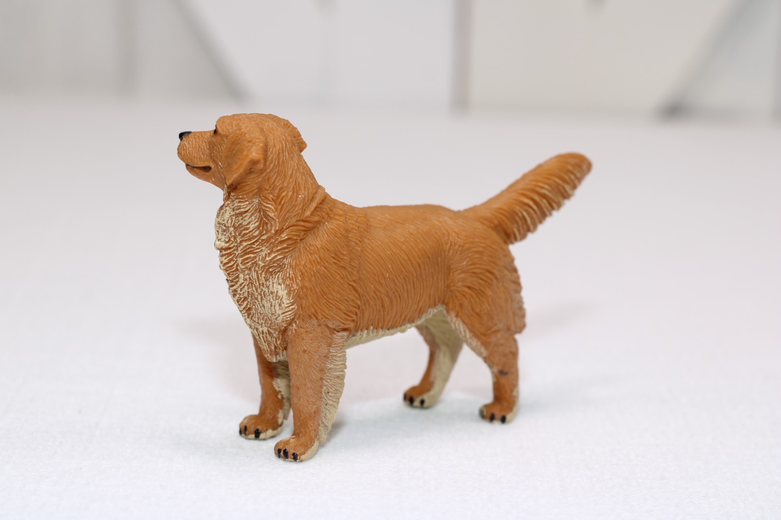 Golden Retriever Figure Brown Pet Dog Animal Safari Ltd 4″ 2012 Toy
