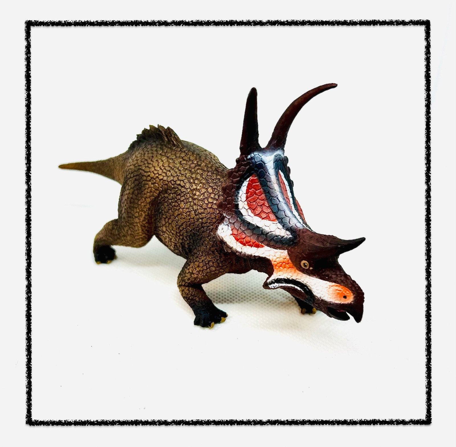 CollectA – Diabloceratops 88593- Prehistoric Dinosaur Toy Model Figure – 3″ x 6″