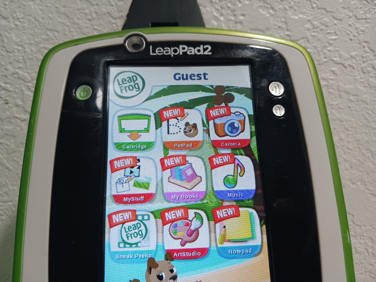 LeapFrog LeapPad 2 Explorer Learning System + Green Case + 14 Preloaded Games
