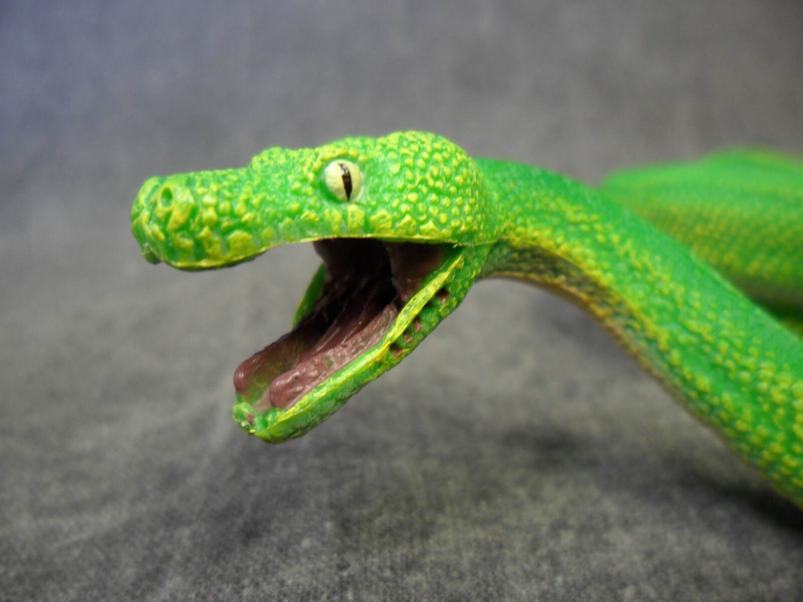 CollectA NIP * Green Tree Python * 88962 Wildlife Snake Model Toy Figurine